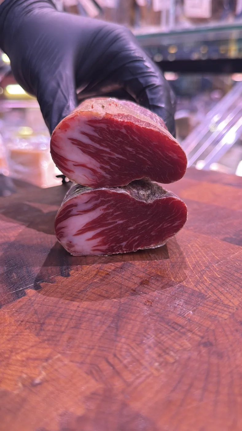 Lomito Ibérico de Bellota Lazo 400-500gr - Imagen 2